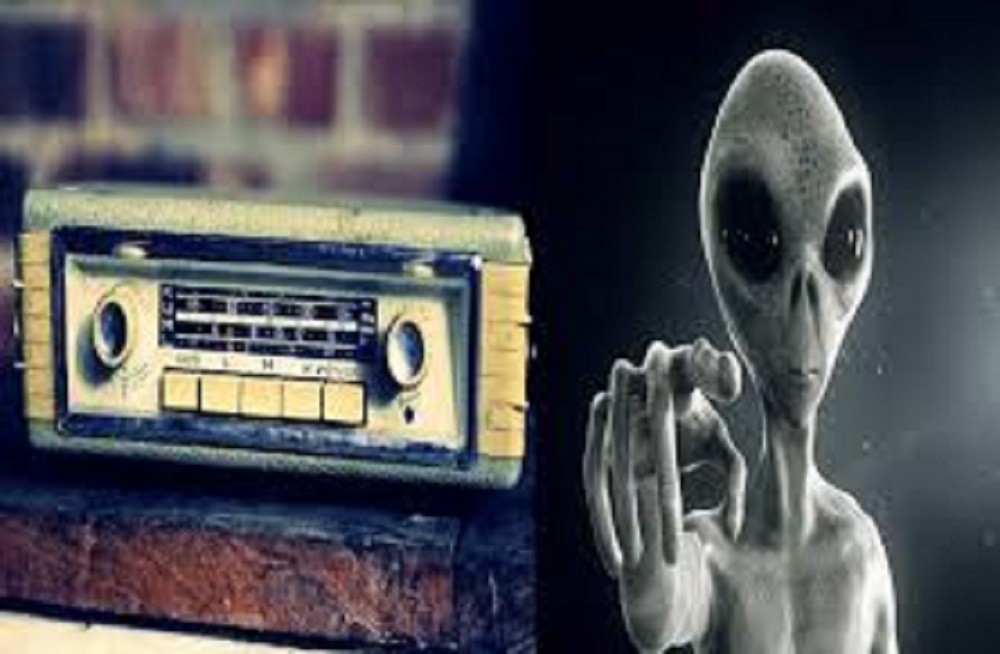 Scientist warns that mankind will end if they contact with Aliens